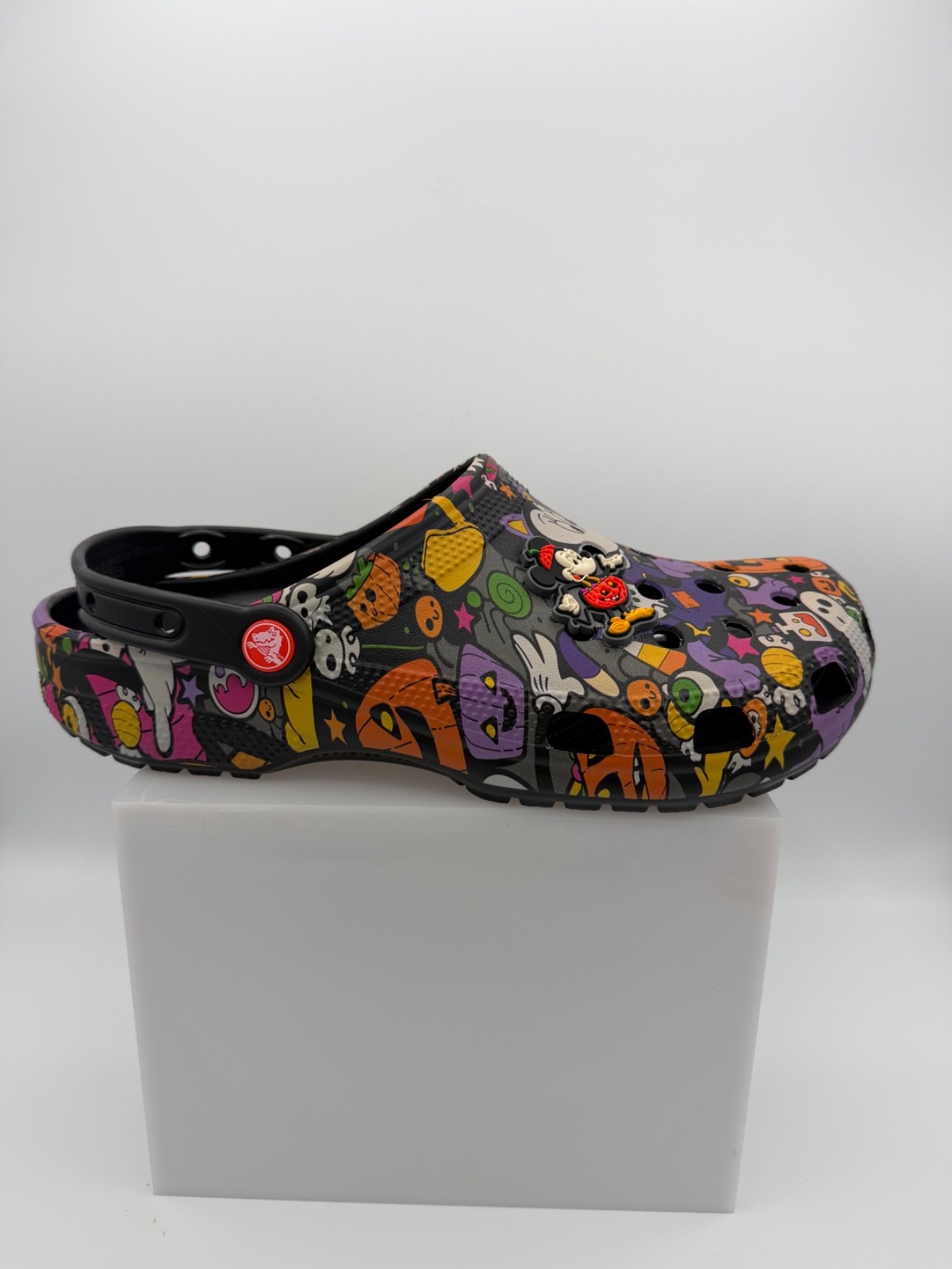 Crocs Disney Park Halloween Treat Icon Mickey Pumpkin Clogs Shoes Size 11 NEW