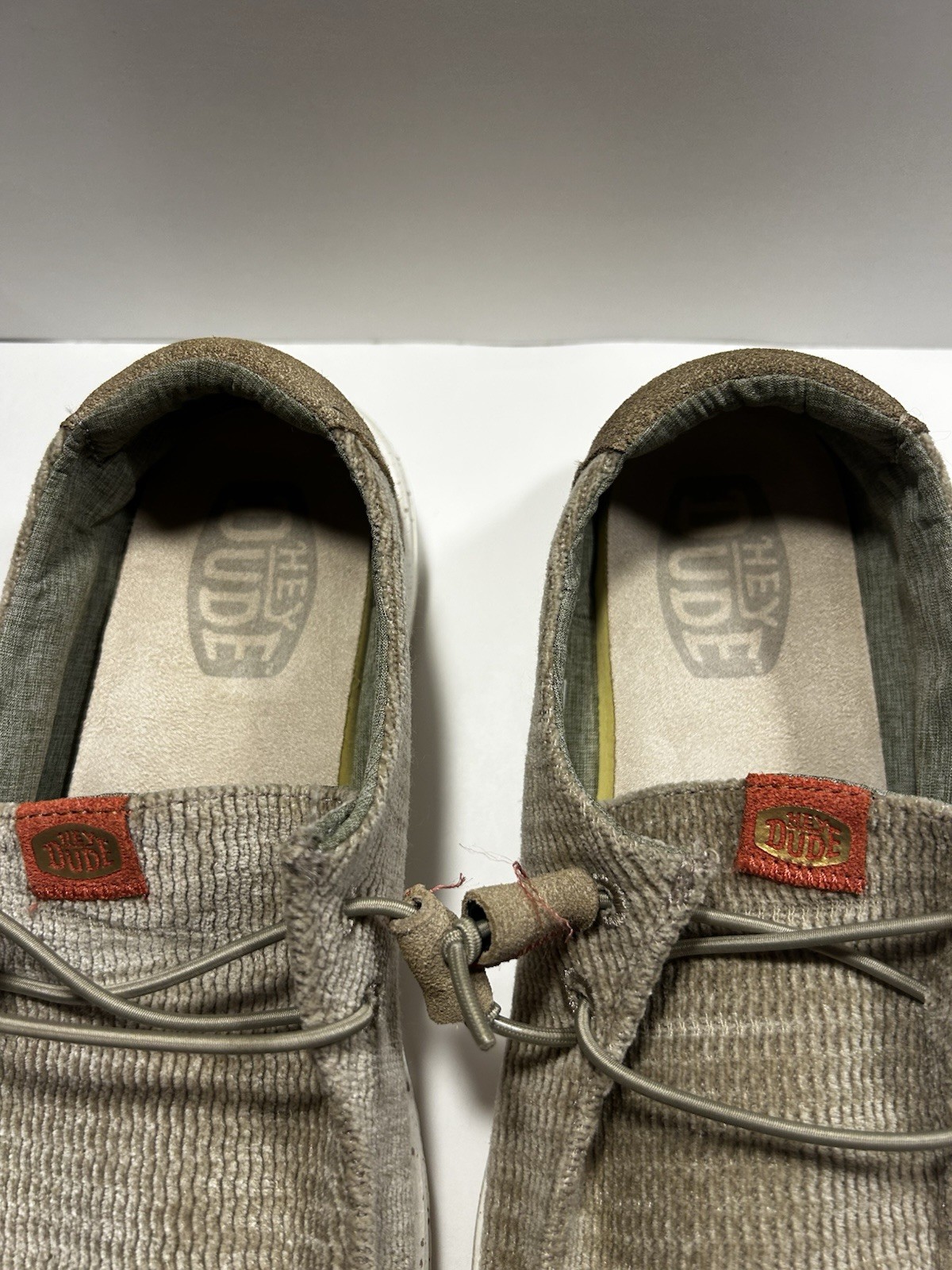 Hey Dude Wendy Wave Corduroy Olive Grey Shoes Womens Size 8 Slip On Loafers