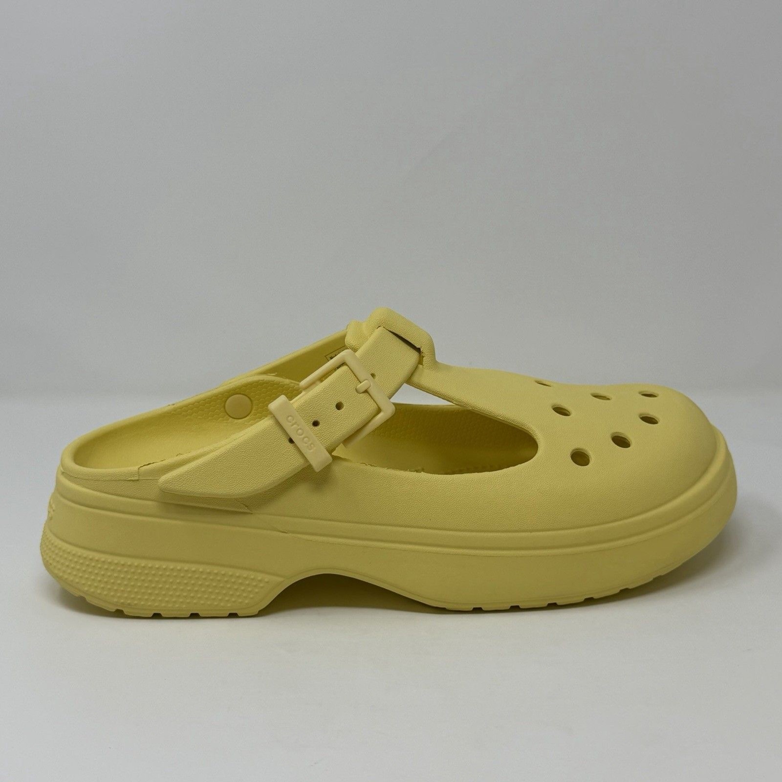 Crocs Mary Jane Platform Clogs Yellow Buckle Strap Women’s 9 M7 Croslite DISPLAY