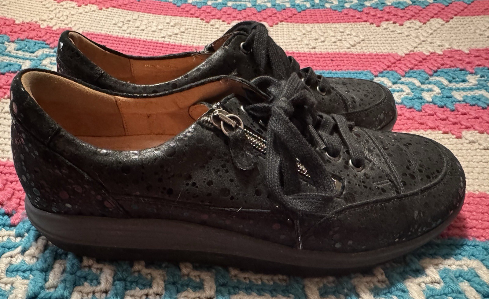 Ganter Sensitiv Women Black Textured Leather Lace Up Side Zip Sneakers Size 7.5
