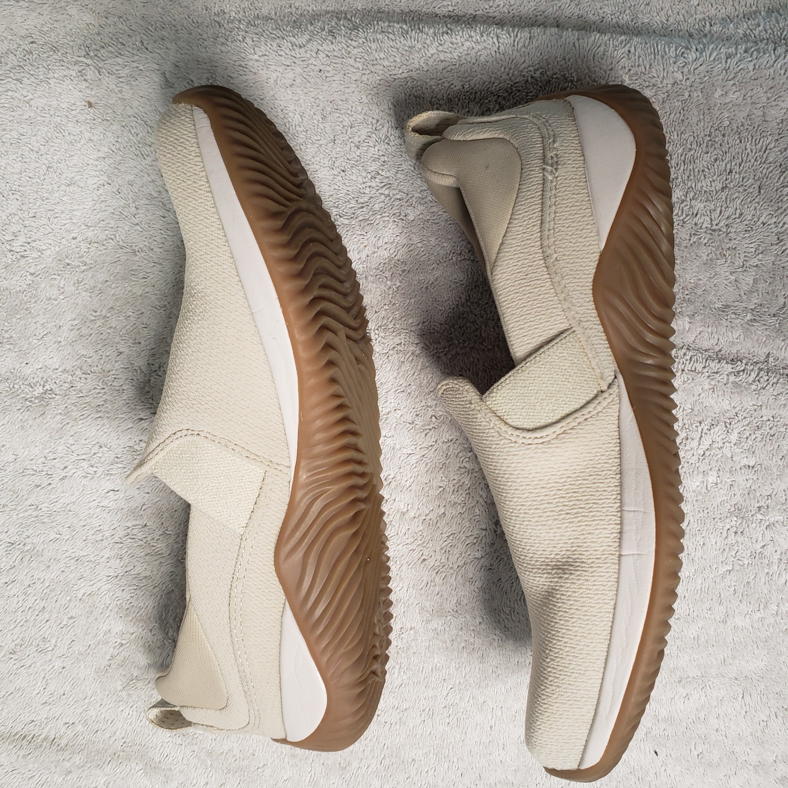 Ryka Echo Slip On Walking Shoes Women’s 6.5 W Cream Arch Support Lightweight