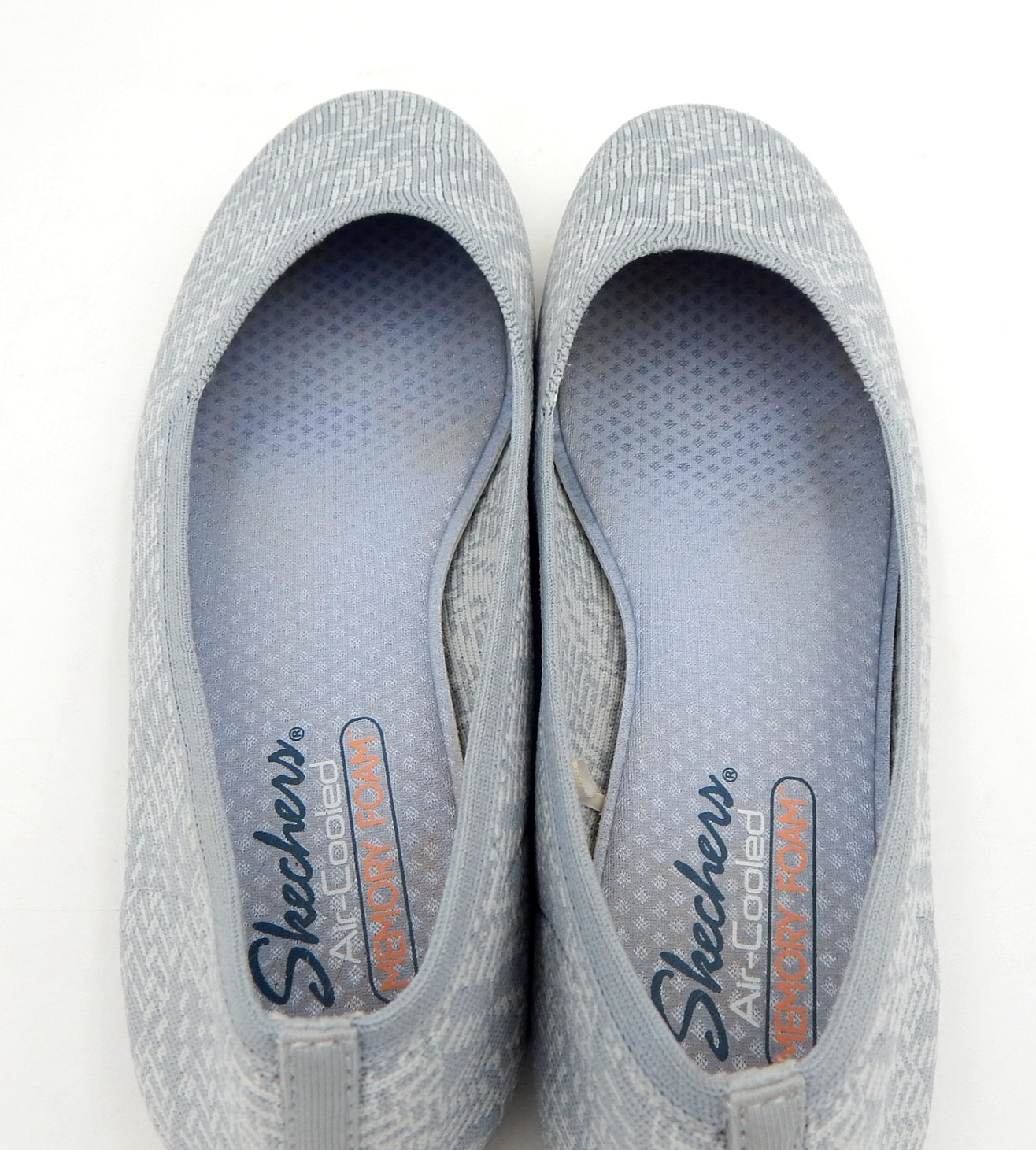 SKECHERS Air Cooled Memory Foam LT Gray Flat Slip On Shoes Mesh Women 10 Stretch