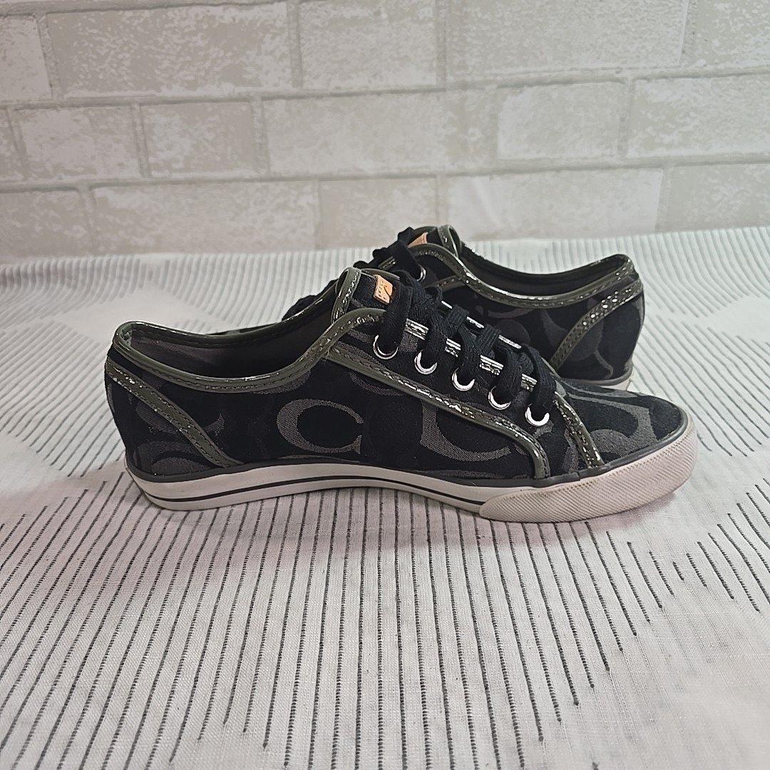 Coach Barrett Signature Sneakers Black Canvas Low Top Women’s Size 7B VG