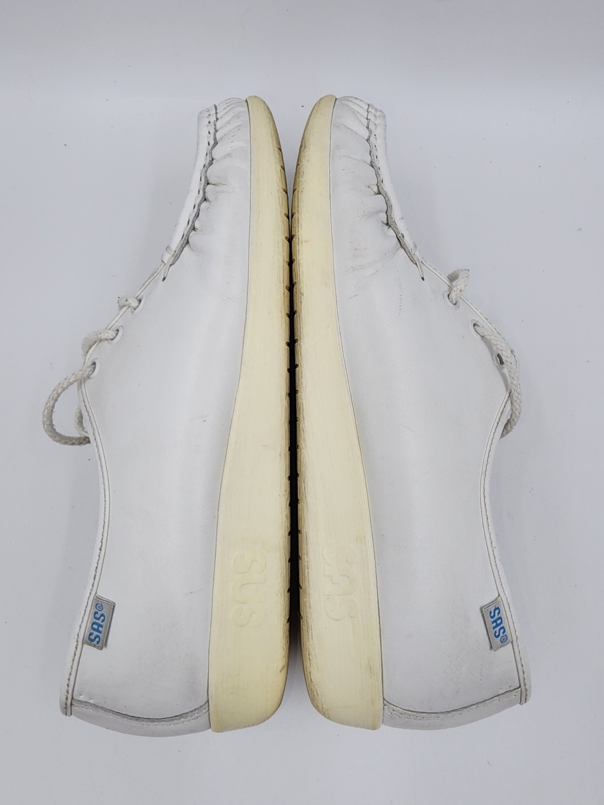 SAS Handsewn Women’s 9M Siesta White Leather Moc Toe Sneakers Walking Nursing