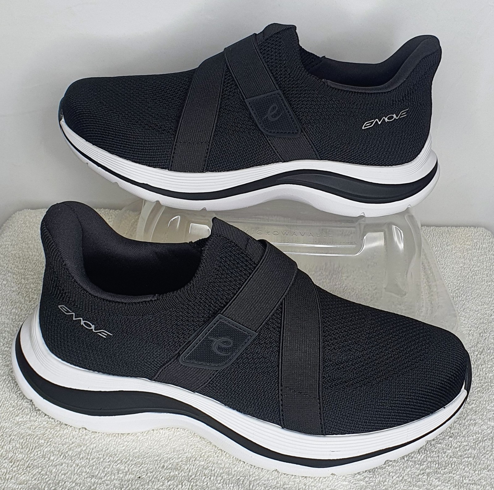 New Easy Spirit EASYGO Sneakers Womens 8W Black Knit Upper Slip-on Comfy Preppy