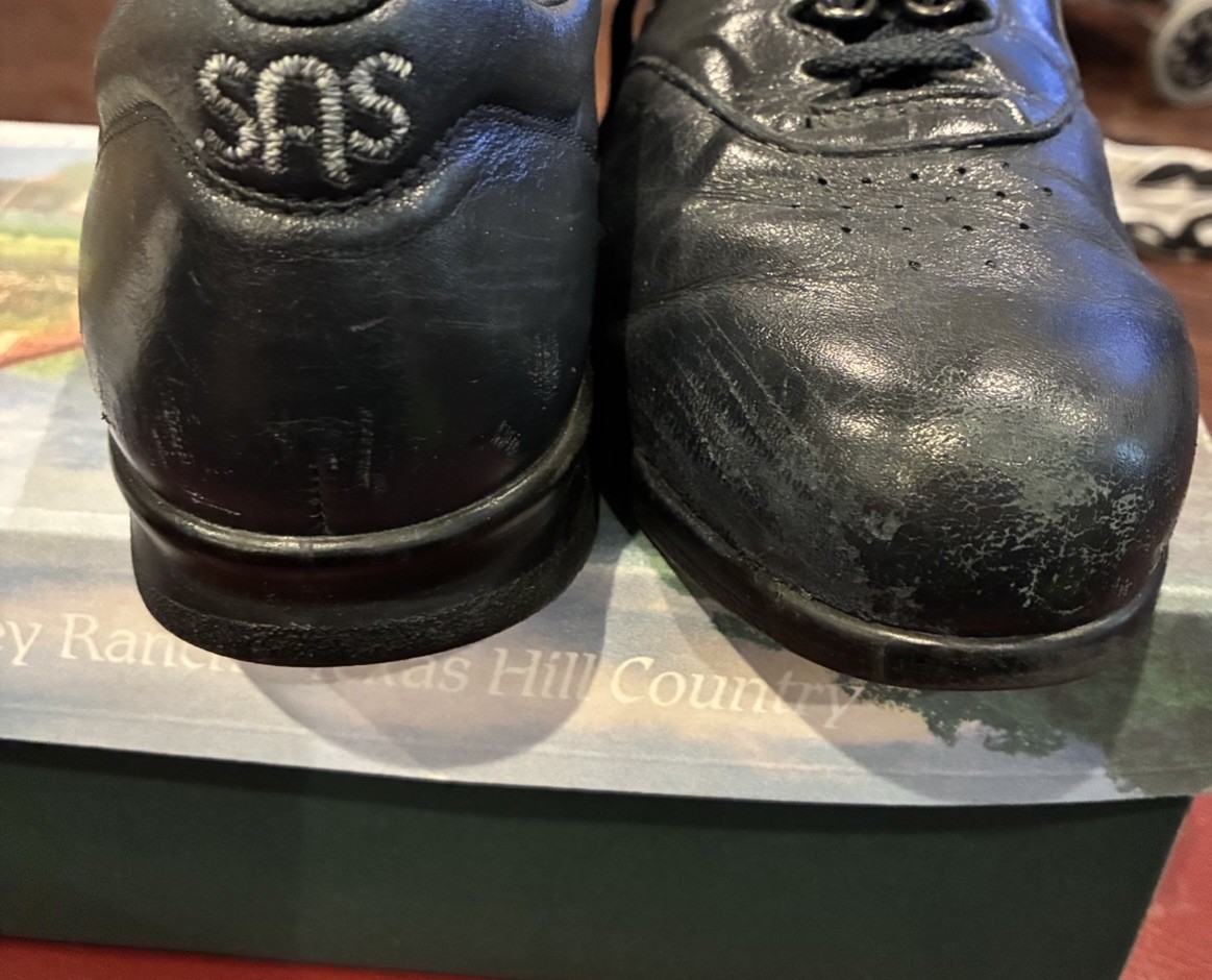 SAS Free Time Womens Shoes 8 N Navy Blue W/box Preowned