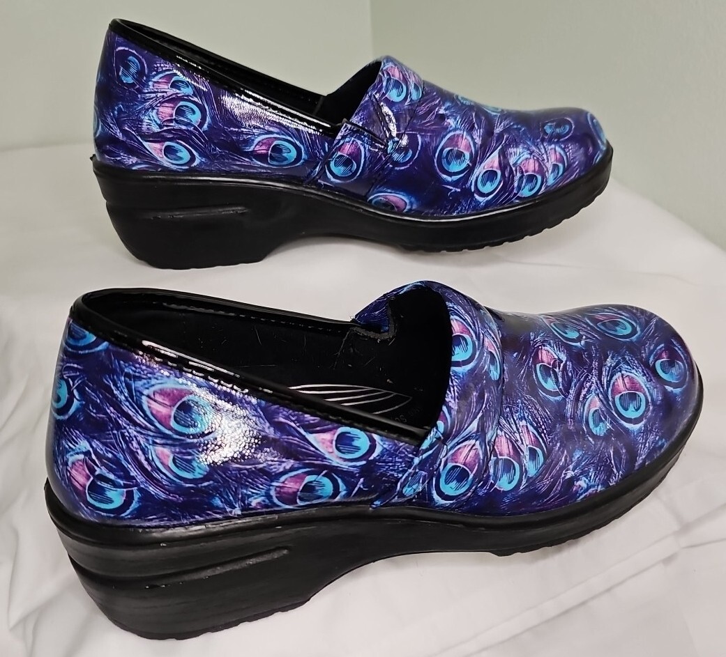 Easy Works By Easy Street Slip Resistant Laurie Clogs Wm Sz. 10 M Purple Peacock