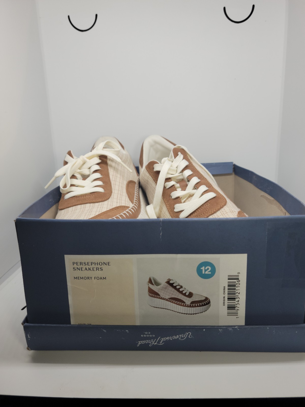 Universal Thread Womens Persephone Casual Fashion Sneakers Tan Size 12