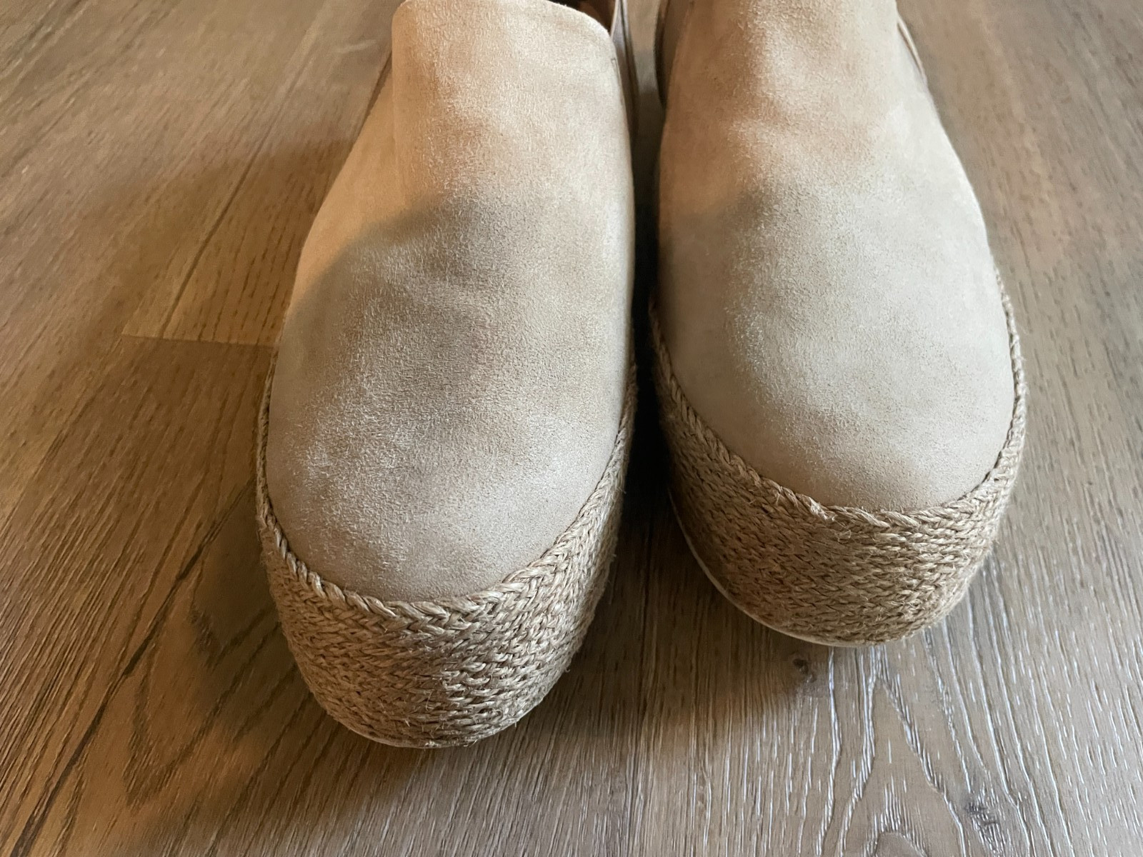 Vince Women’s Wilden Suede Espadrille Tan Slip-on Sneaker Platform 9.5