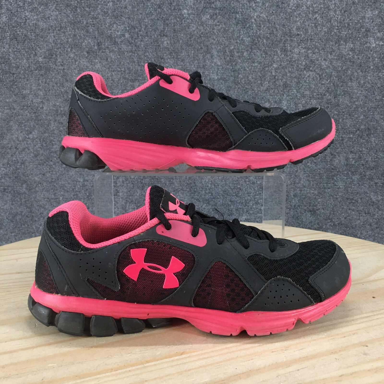 Under Armour Shoes Womens 9 Running Sneakers Black Lace Up Comfort Casual Sports