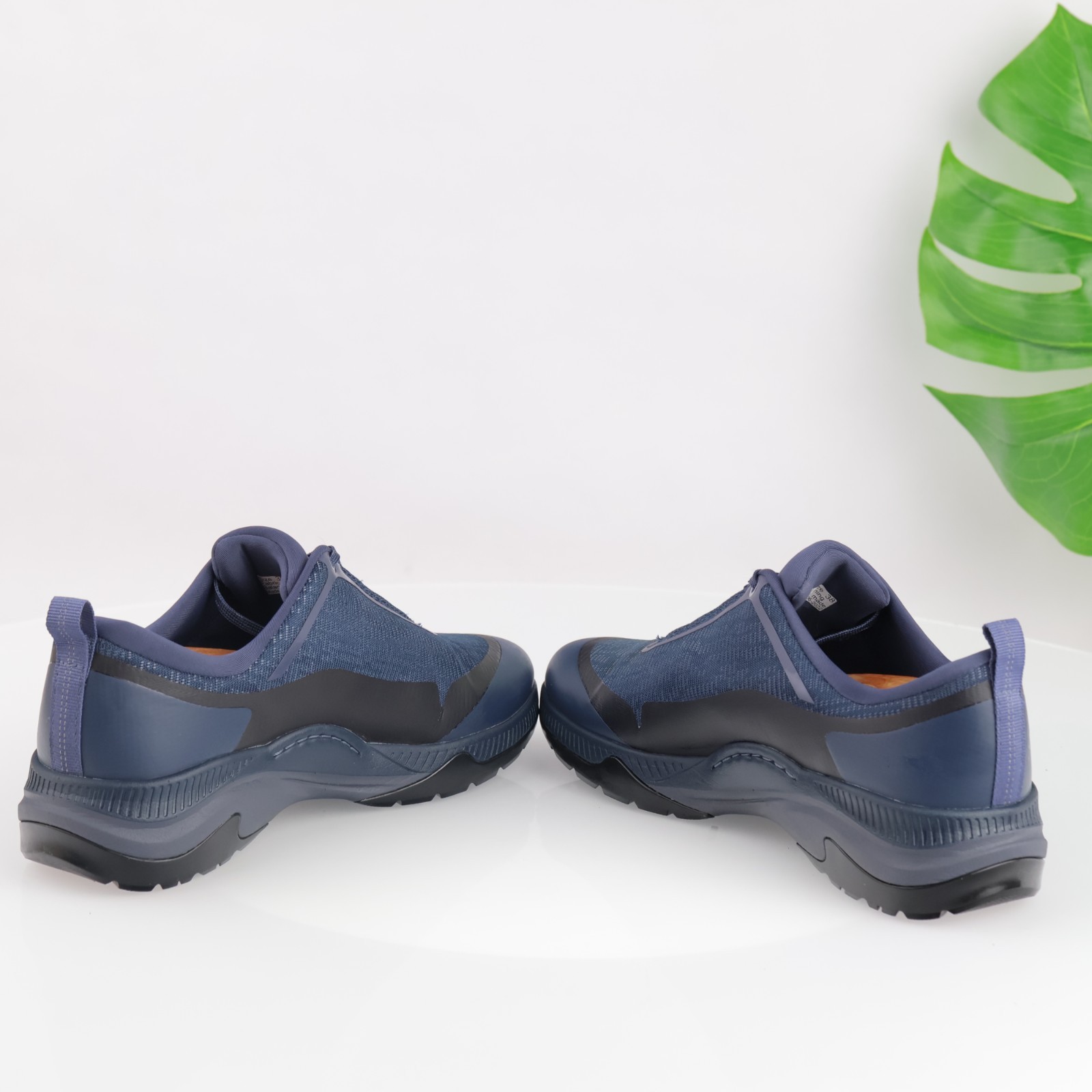 Dansko Womens Makayla Sneakers Size 38 7.5 Waterproof Navy Walking Shoes Comfort