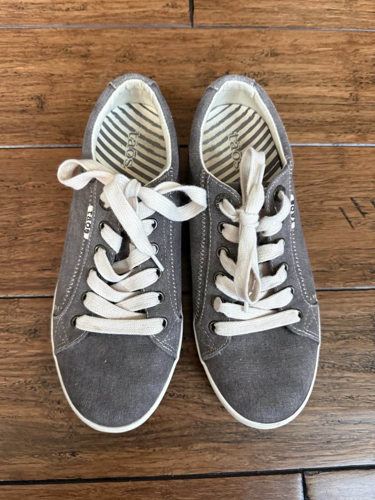 Taos Star Charcoal Gray Washed Canvas Low Top Sneakers Women’s 8.5
