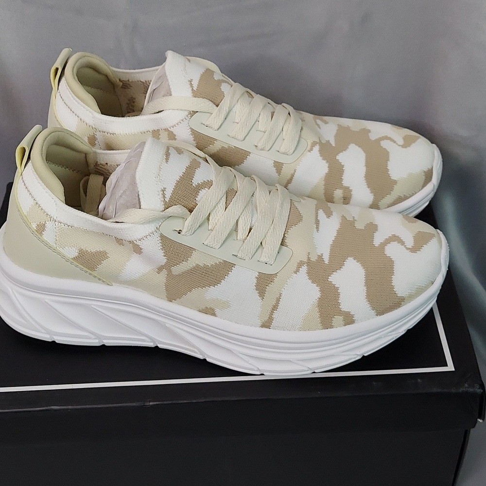 Urban Sports “Hattie” Shoes By J/Slides, Size 8 Wide, Camo Beige, White, NEW!