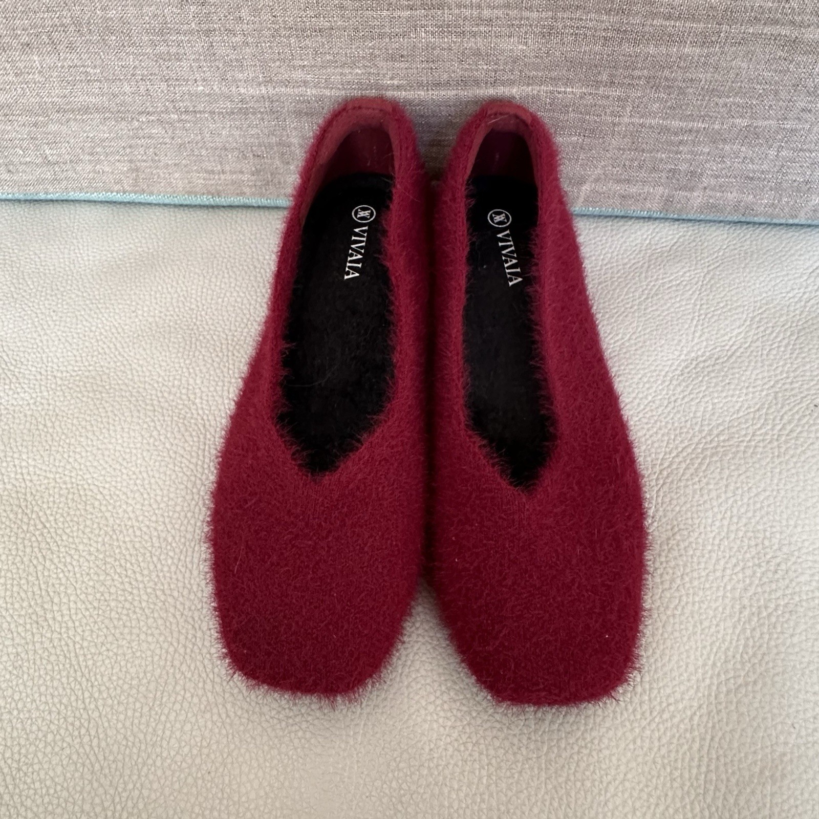 Vivaia Square Toe Recycled Mink K Faux Fur Flats Margot 2.0 Maroon 35.5 US 5.5