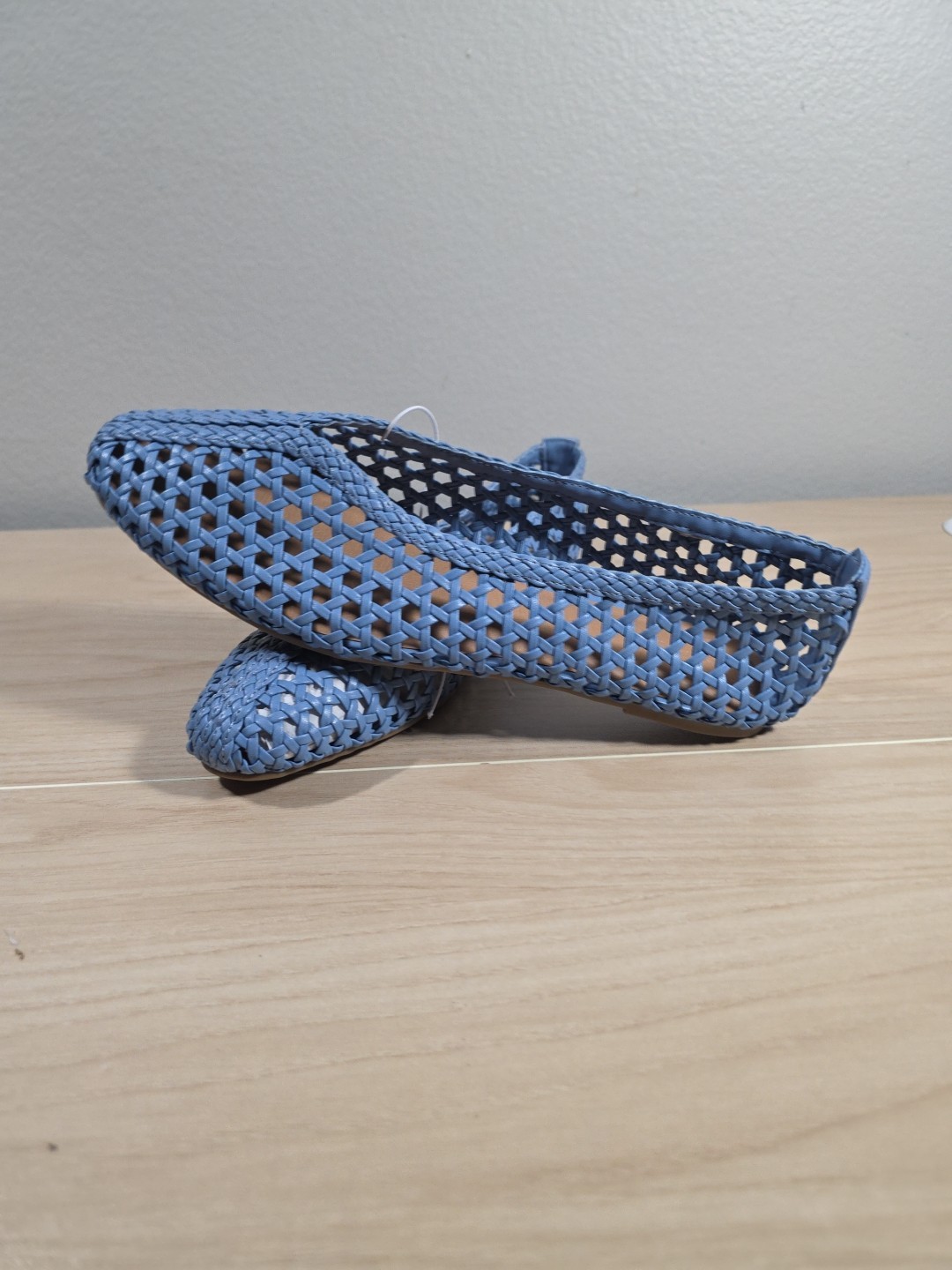 Women’s Gia Shoes with Memory Foam Insole – Universal Thread Blue Size 10