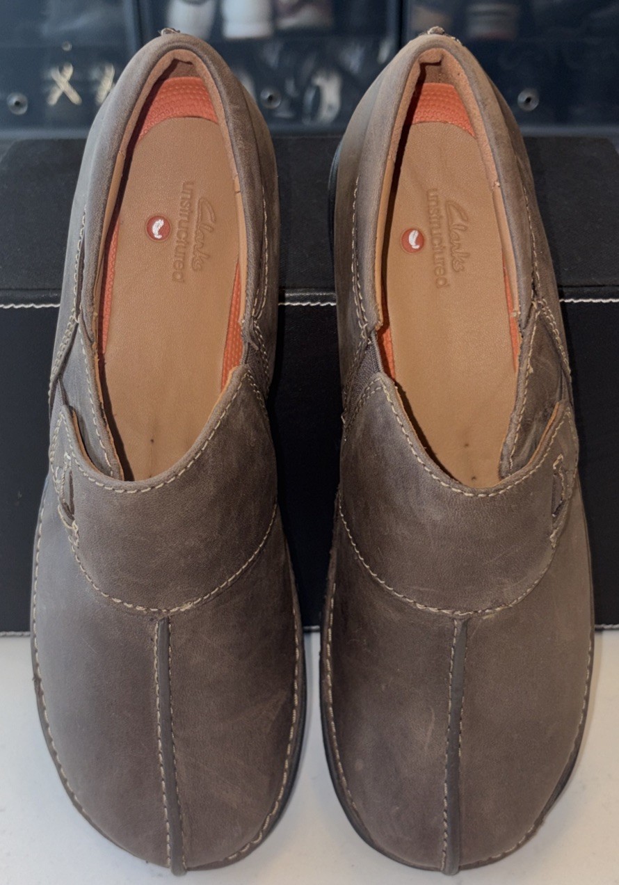 Clarks Un Loop Ave Loafer Taupe Leather Women’s 7.5M (TV-B4)