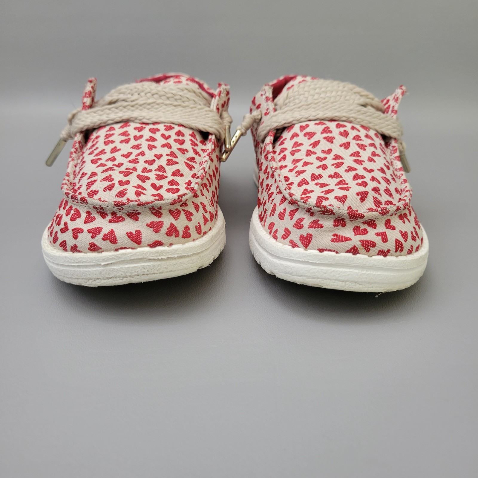 Hey Dude Wendy Women’s Love Cushioned Comfort Shoes Size 5 Red Tan Slip On