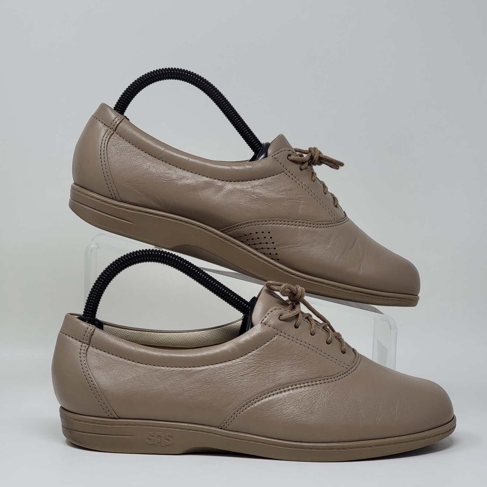 SAS Womens Whisper Plain Toe Lace Oxford Walking Duty Shoe Mocha Size 9 Preowned