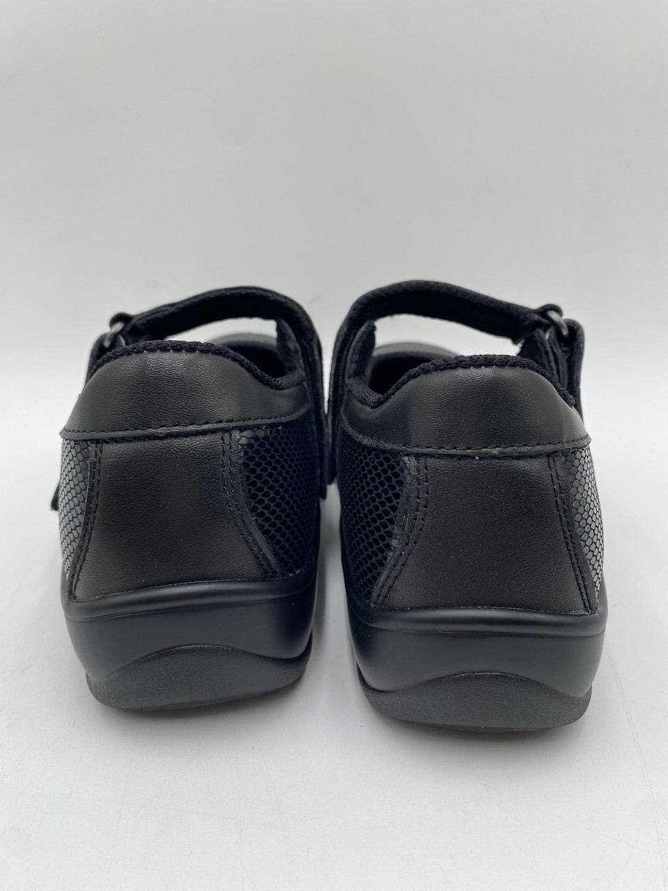 OrthoFeet OAKRIDGE Women’s NEW Mary Jane Shoes Black Multiple Sizes