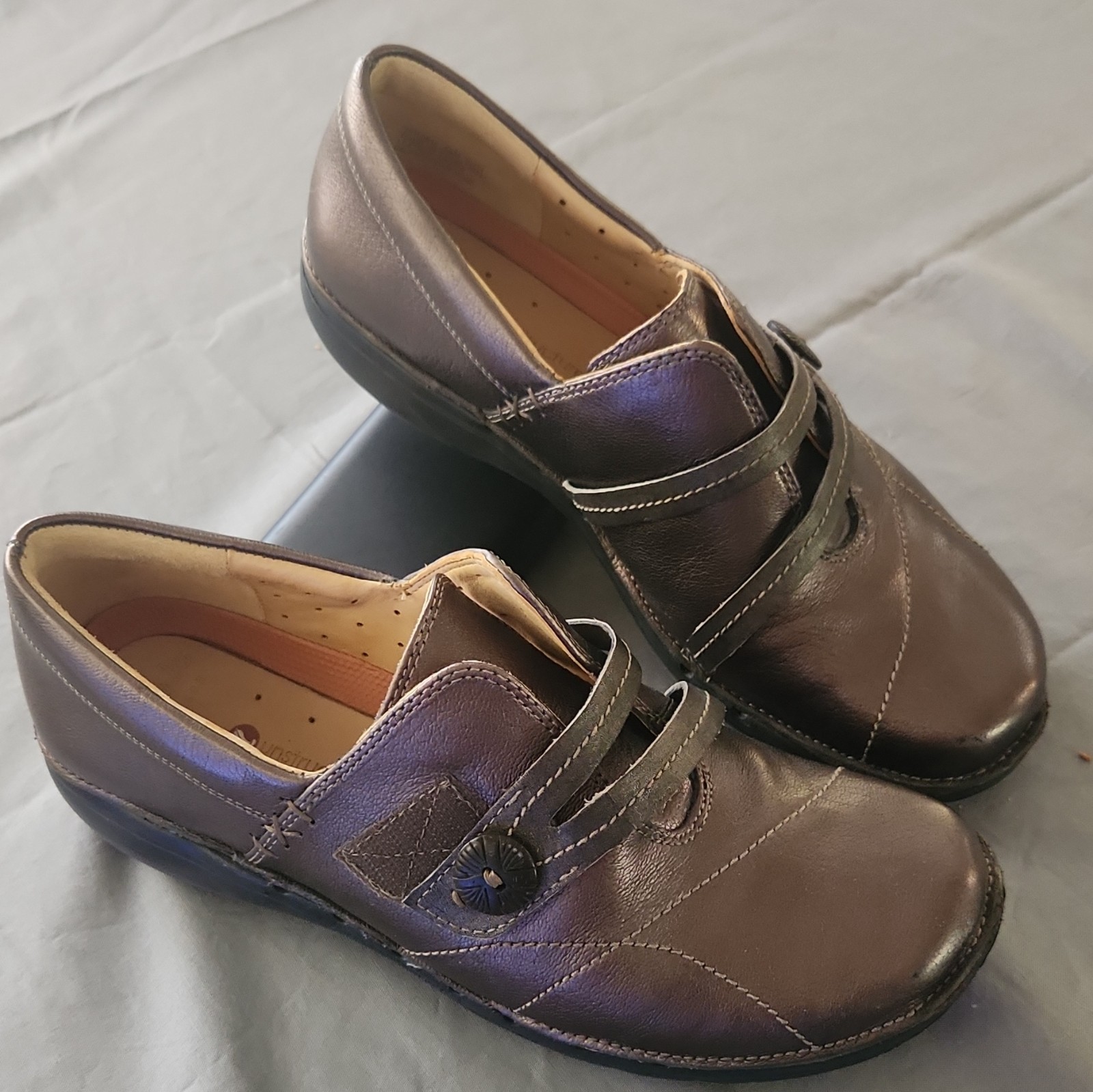 Clarks Artisan Unstructured Mary Jane Brown Leather Hook & Loop Shoes 8.5M
