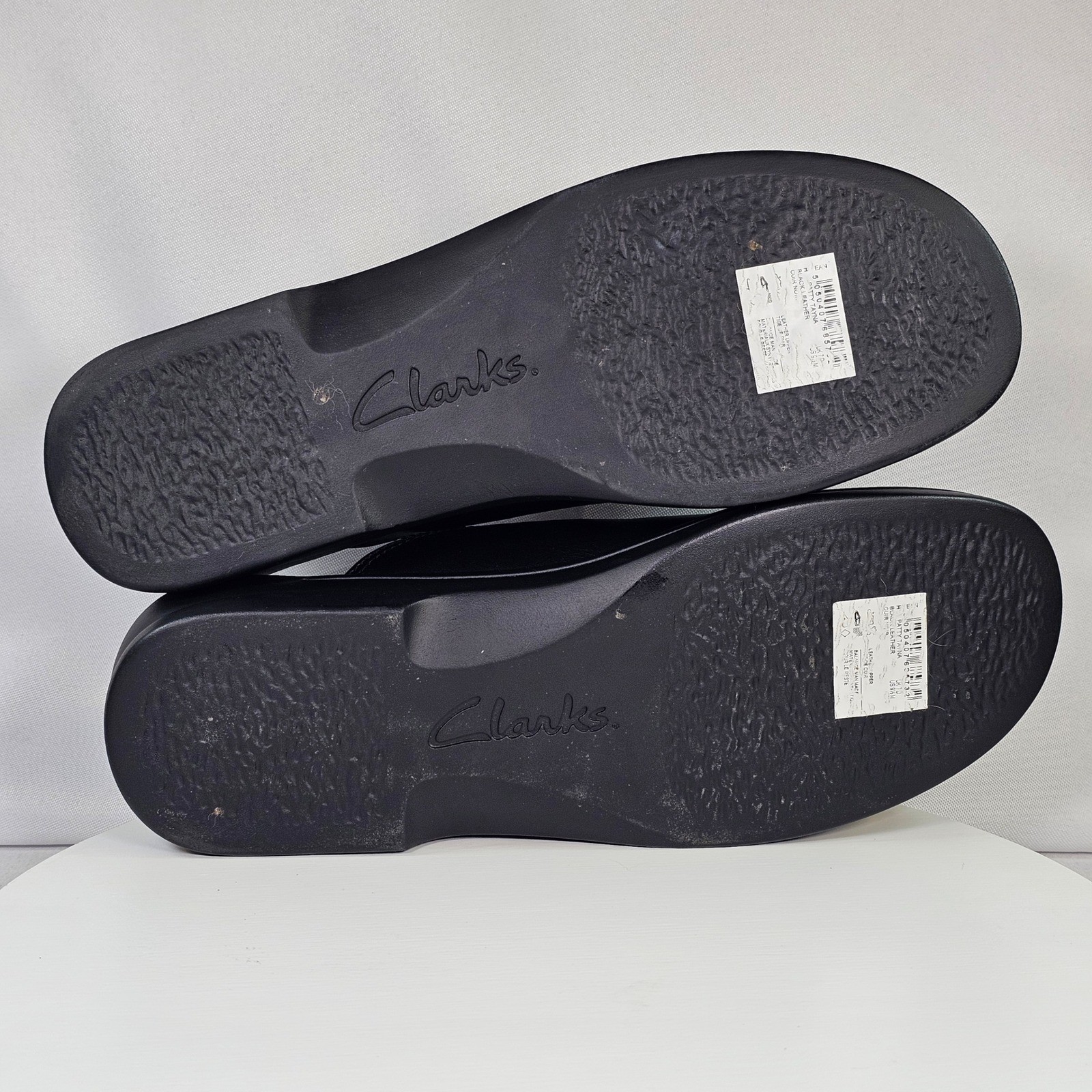 Clarks Patty Tayna Black Leather Mules Clogs Shoes Womens 9.5 M Textured Slip On