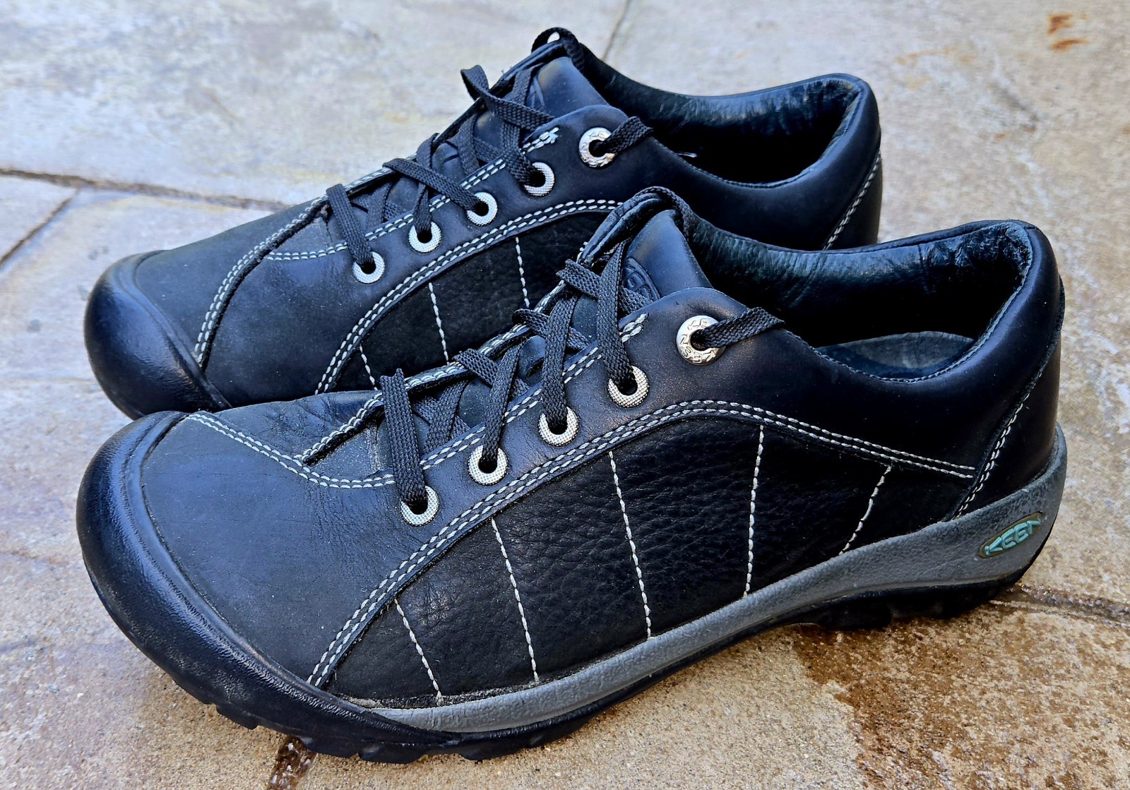 Keen Presidio Hiking Shoes Women’s Size 8.5 Black Leather Casual Comfort