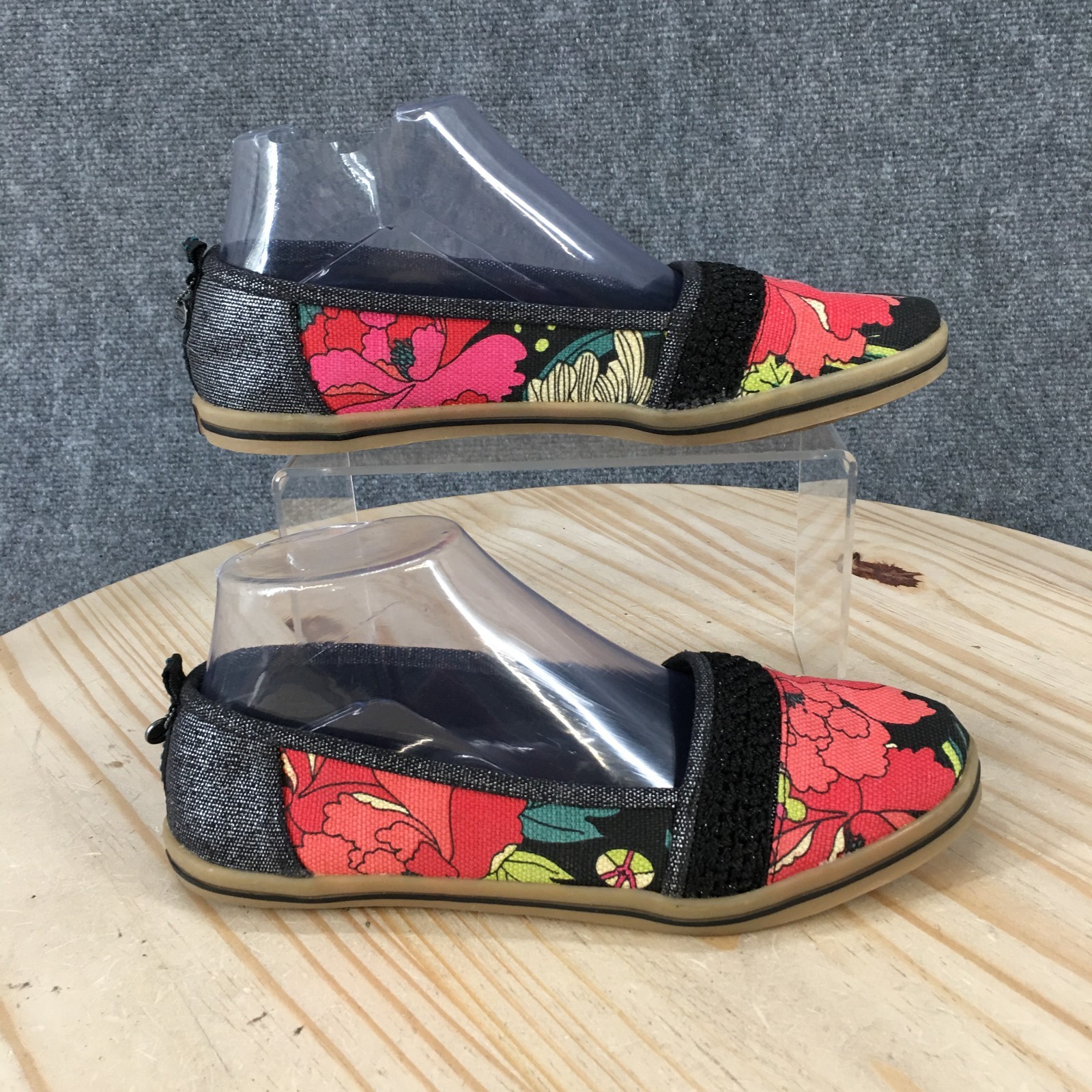 Sak Roots Shoes Womens 7 Casual Slip On Floral Loafer Flats Black Multicolor