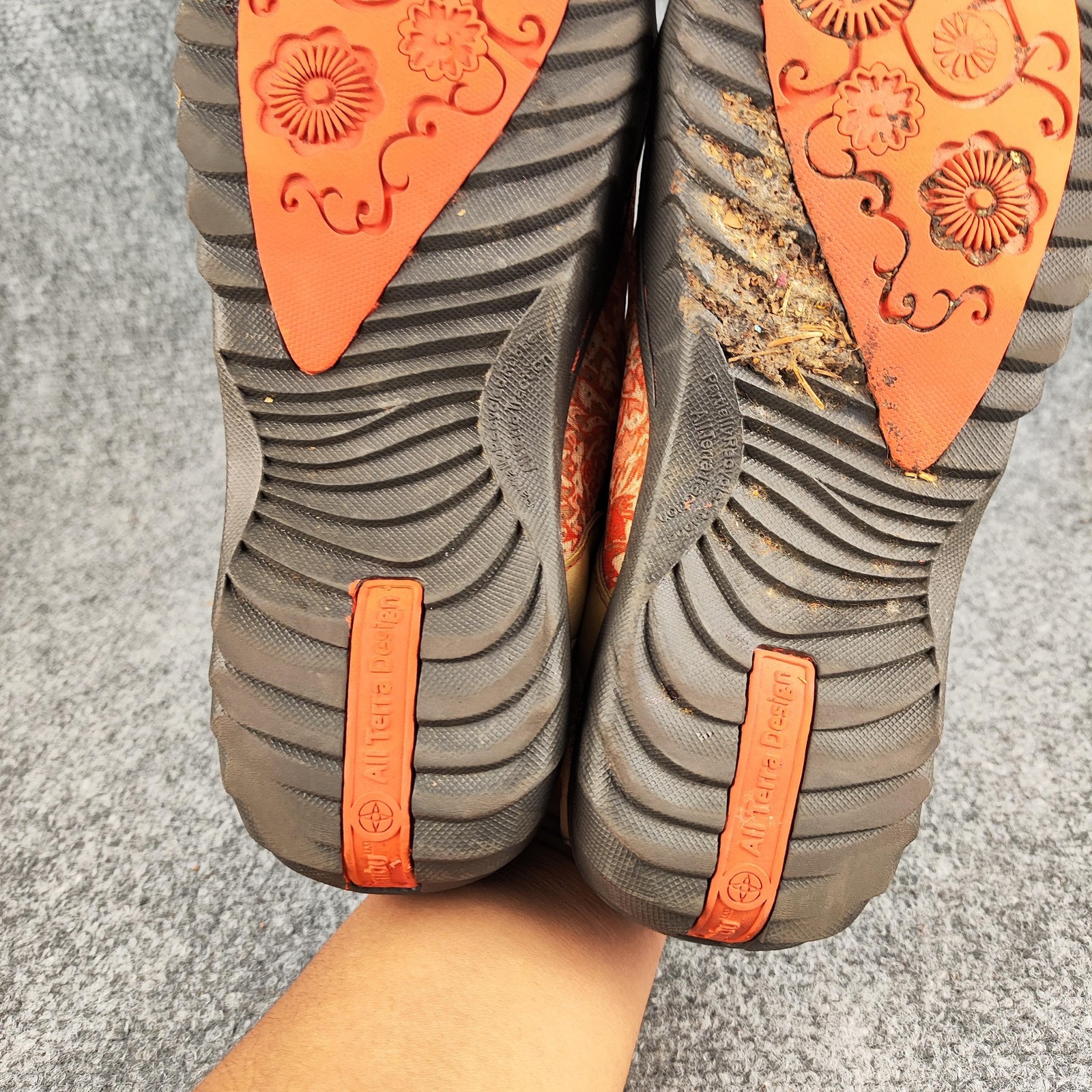 Jambu Shoes Womens Size 10 Orange Floral Walking Sneakers All Terra Design