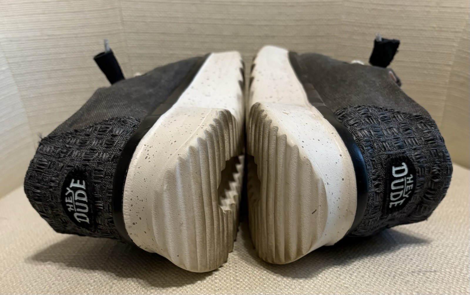HEY DUDE Wendy Casual Comfy Trendy Charcoal Activewear shoes women’s size 9