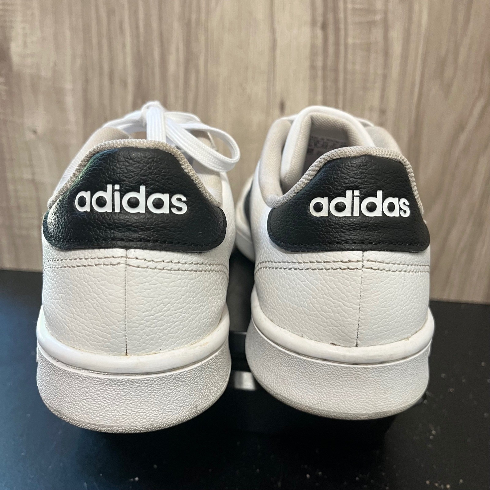 adidas Grand Court Women’s Size 9.5 White Black Leather Sneakers Shoes F36483