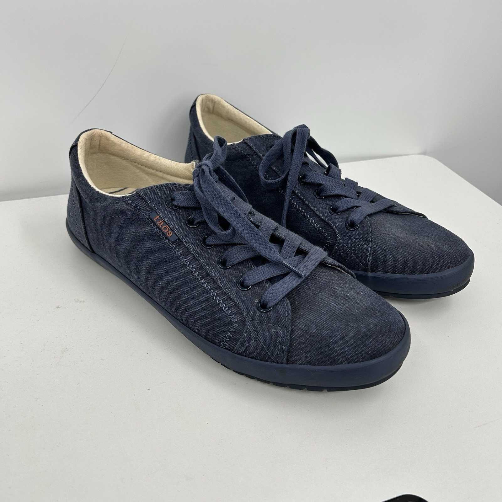 Taos Womens Star Canvas Sneakers Size 10.5 Blue Wash Low Top Preppy Casual