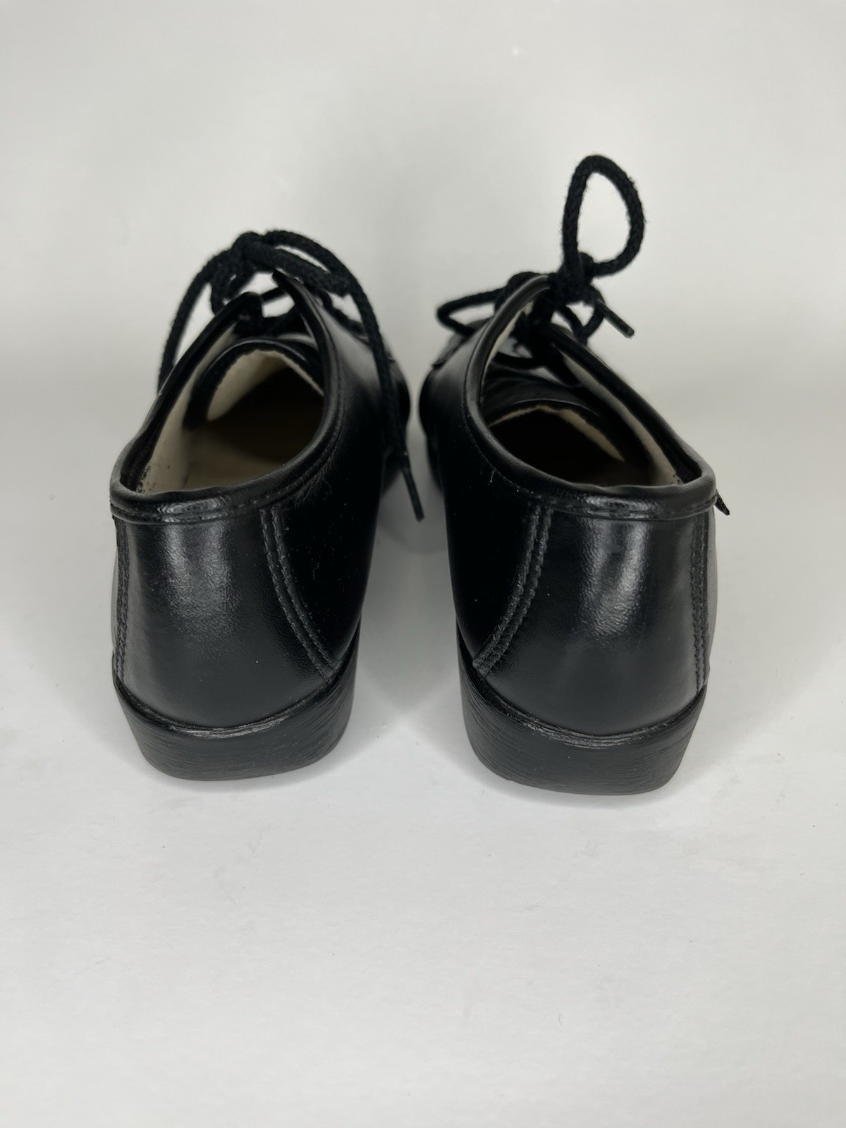 SAS Handsewn Shoes Moc Toes Lace Up Women Size 5M Black Leather USA