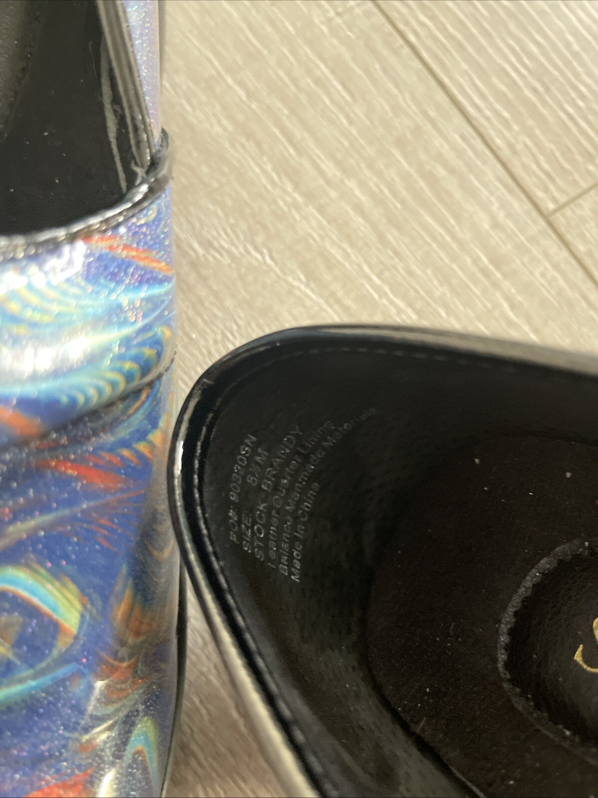 Savvy Women’s Brandy Multi Color Sparkle Patent Leather Nursing Clogs-New No Box