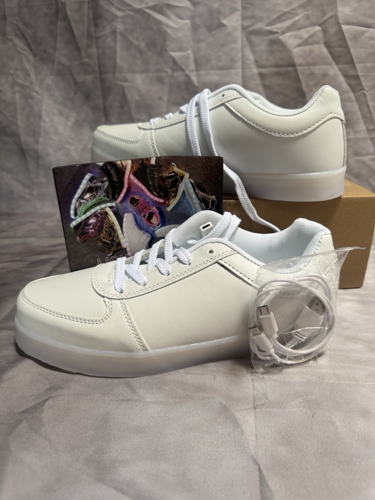 YuanRoad White Unisex LED Light Up Sneakers Women’s Size 8.5