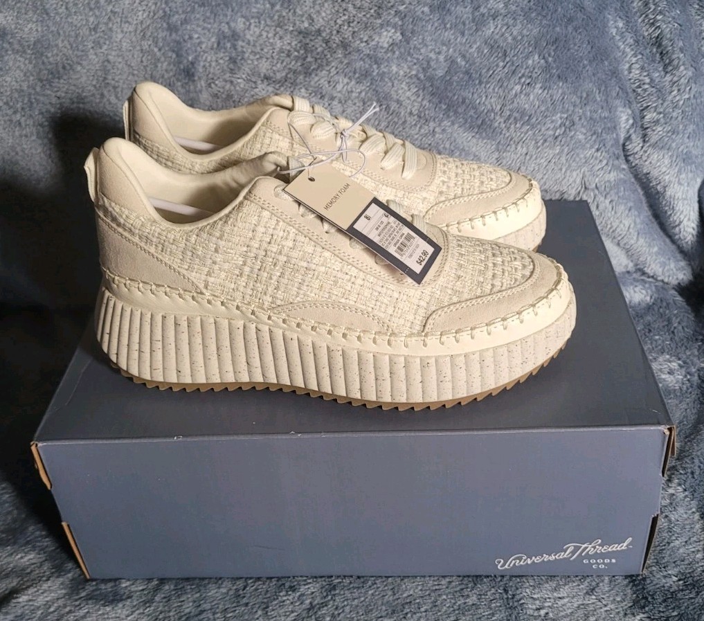 Universal Thread womens Persephone Sneakers Shoe size 8.5