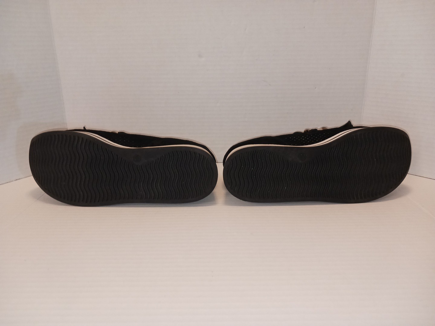 Softwaves Cadie 36 1/2 Women’s Sz 6 Shoes Black Arch Support Platform Sneakers