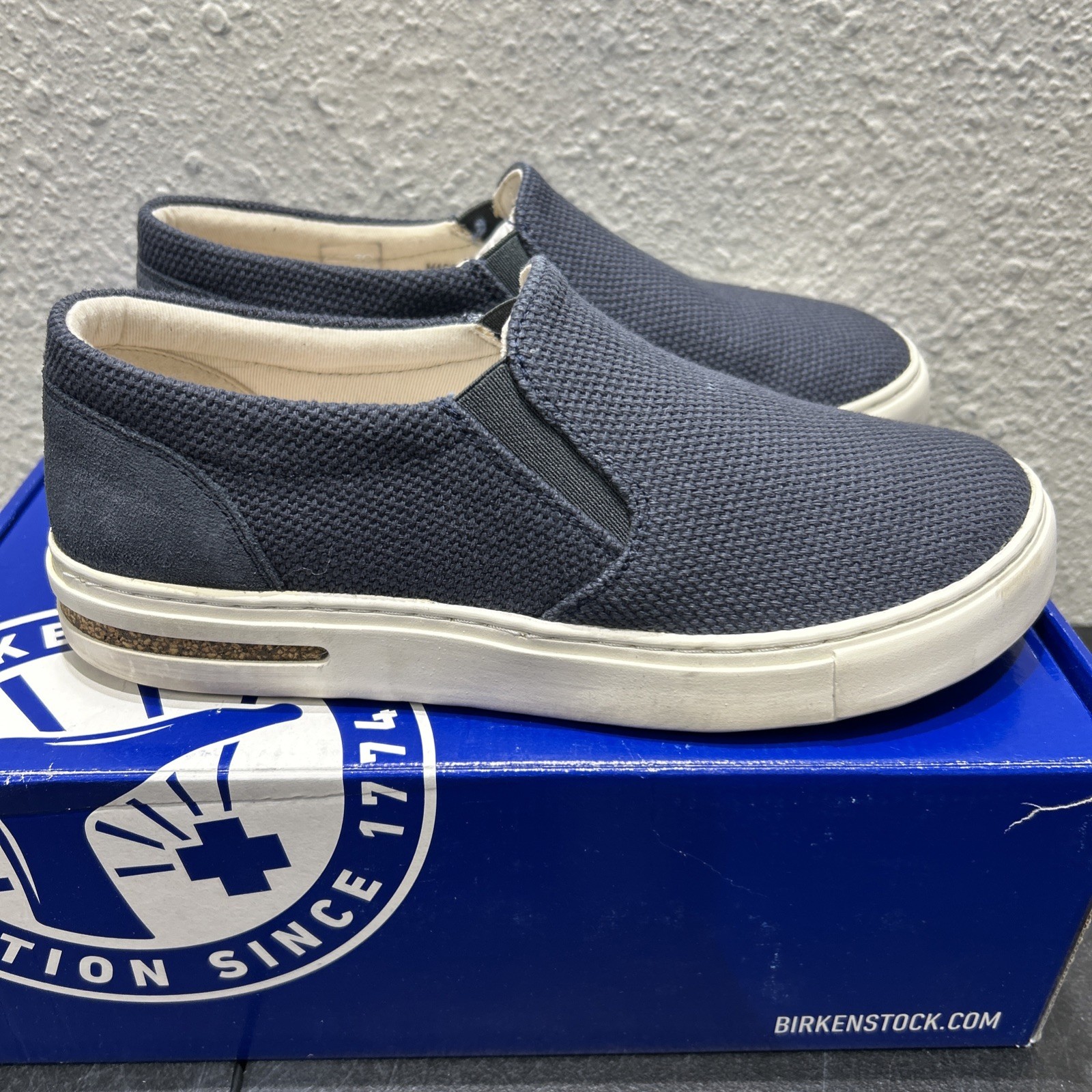 Birkenstock| Oswego Midnight| EU 38|US Women’s 7| Men’s 5|