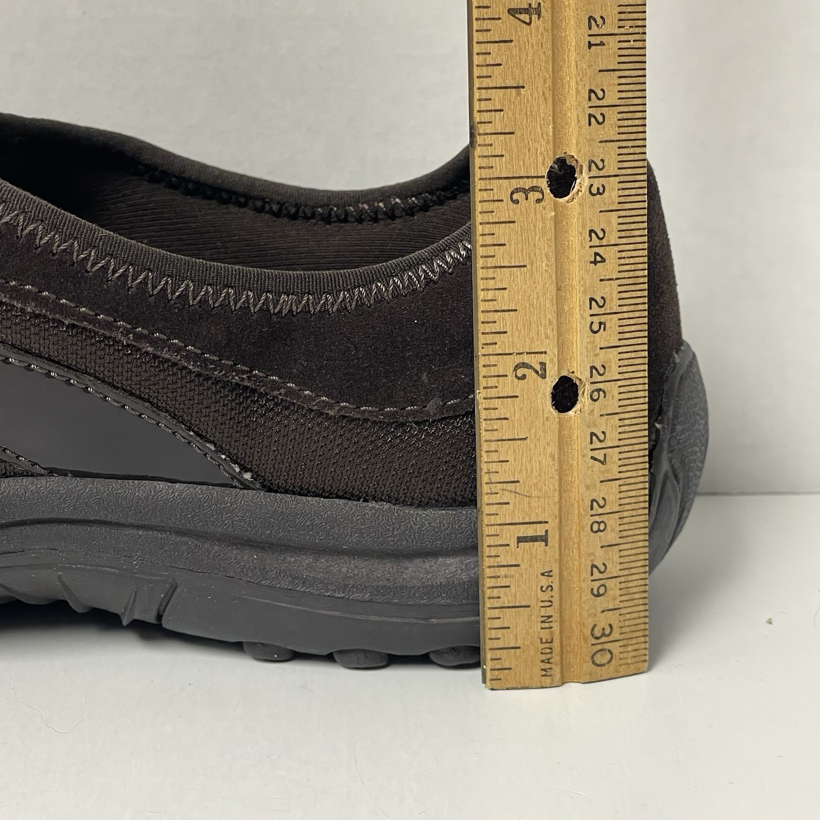 Women’s Size 8 Naturalizer Casual Shoes Brown Zip ,Leather & Man Made, EUC