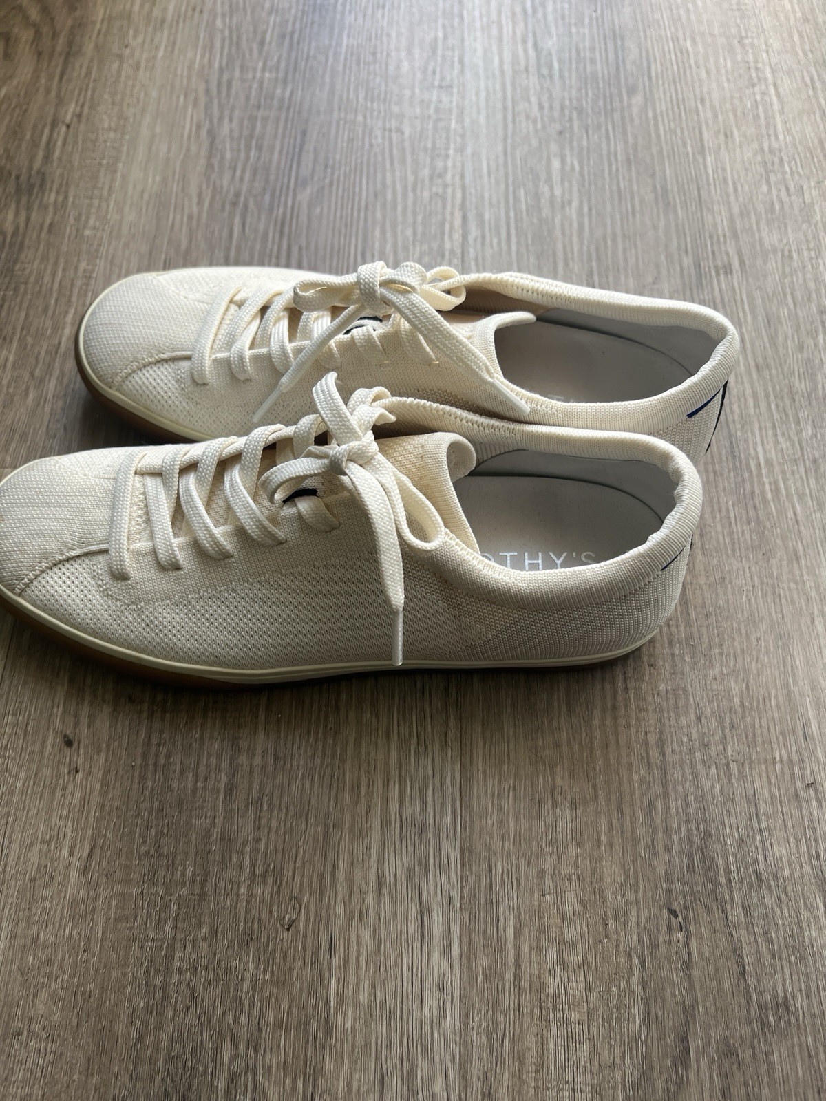 Rothy’s Women’s Lace Up Sneakers Blonde size 9.5 – worn once