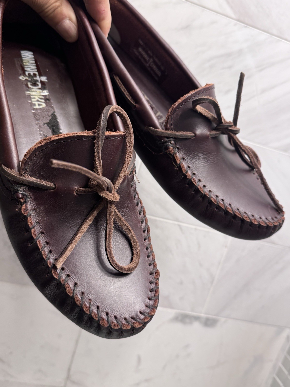 Minnetonka Women’s Driver Loafer Moccasin !burgundy Brown Slip-On USA 8.5