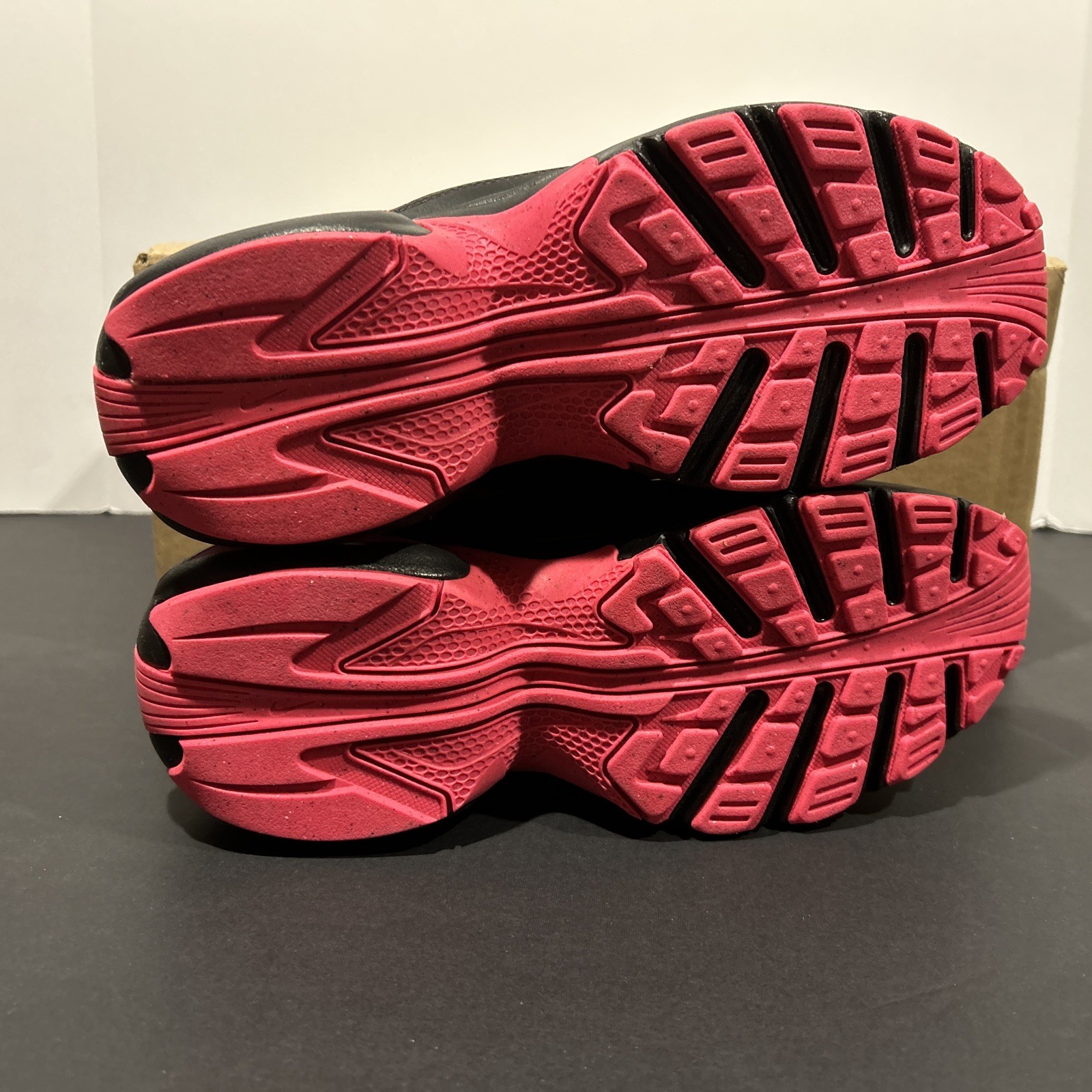 Size 8 Women’s Nike Air Max Portal Brand NEW No Box