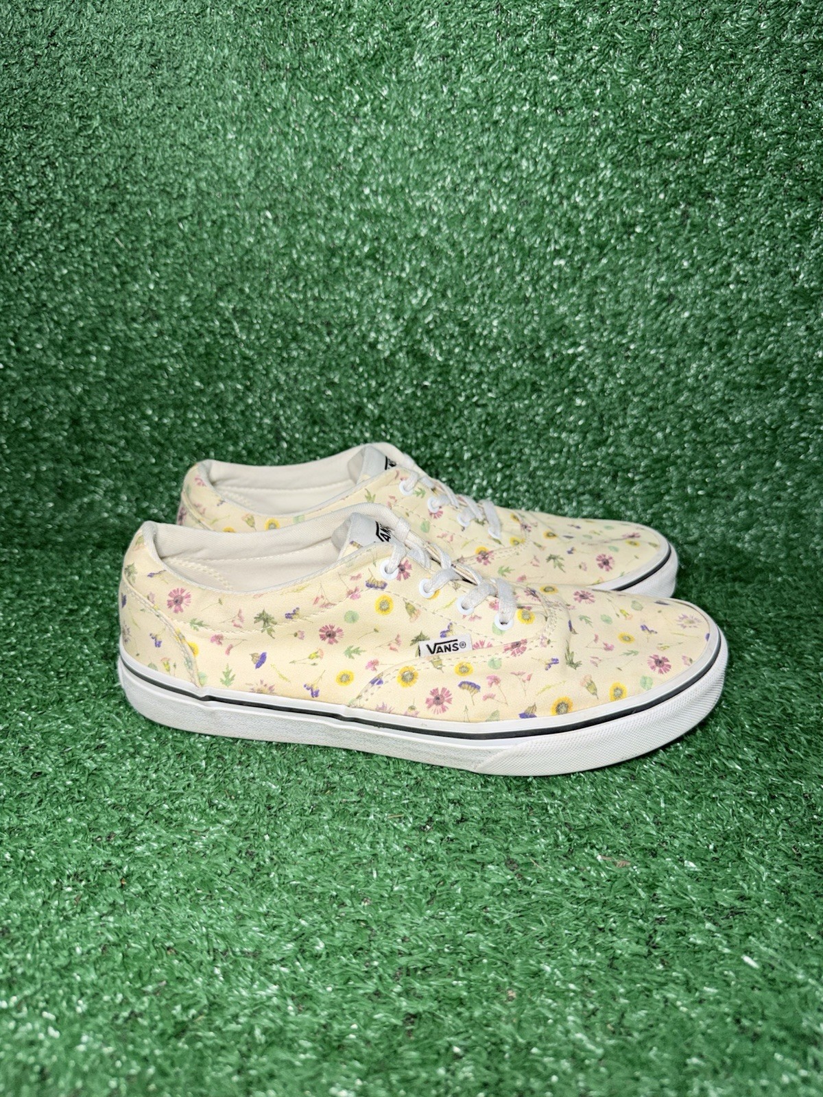 Vans Classic Floral Skate Shoes Lace Up Walking Casual Sneakers Womens Size 7.5