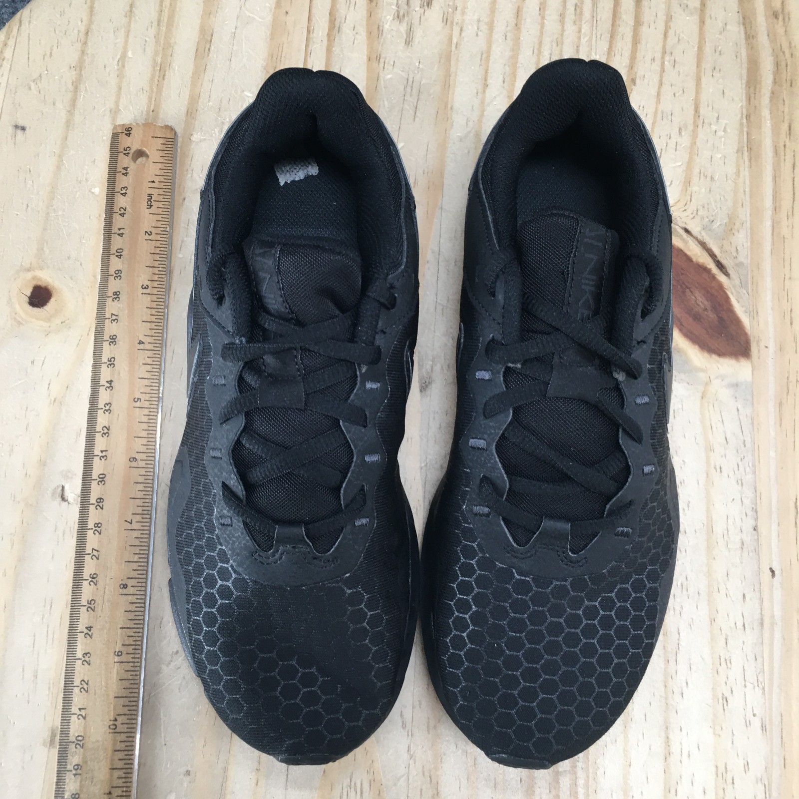 Nike Shoes Womens 7.5 Legend Essential 2 Sneakers Black Lace Up Low CQ9545-002