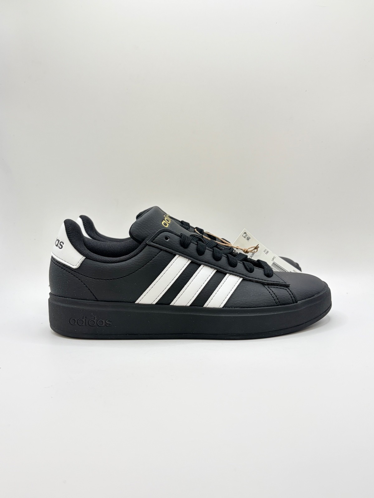 Adidas Grand Court 2.0 Women’s Black and White Sneakers Size 5 US