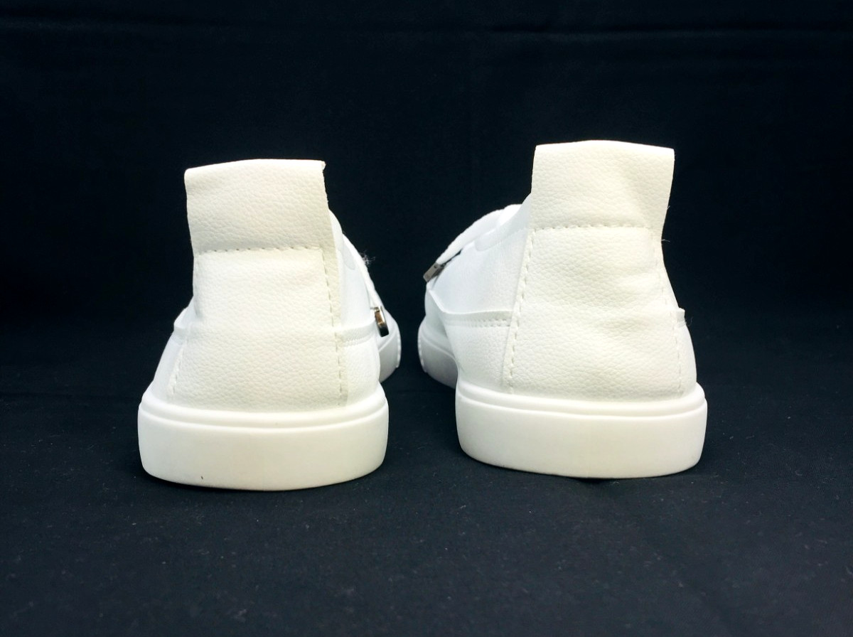 New FME Women’s White Low Top Lace Up Sneakers Athletic Casual Shoes Size 9.5M