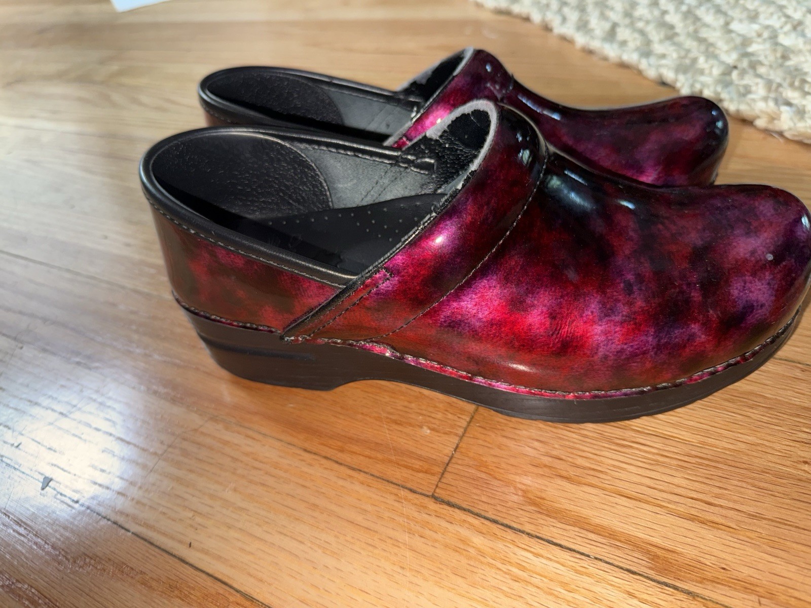 Dansko Women’s Clog Shoes Size 39