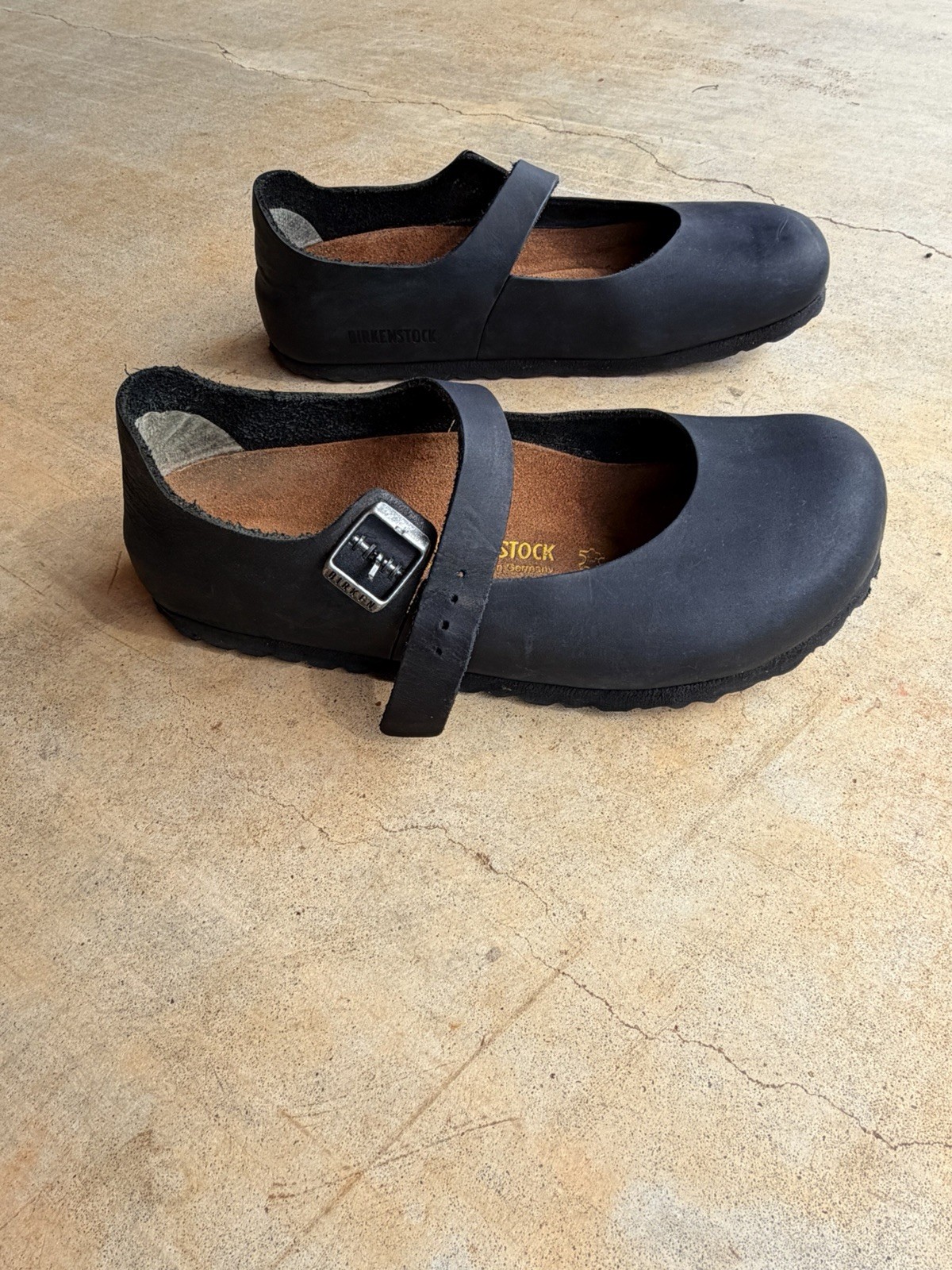 Birkenstock 39 Montova Black 100% Leather
