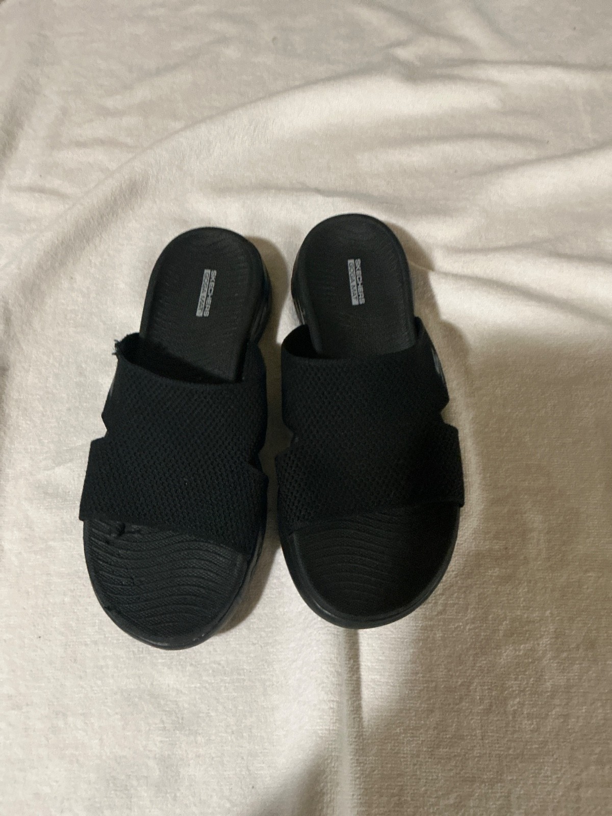 skechers, womens size 9, black slip ons