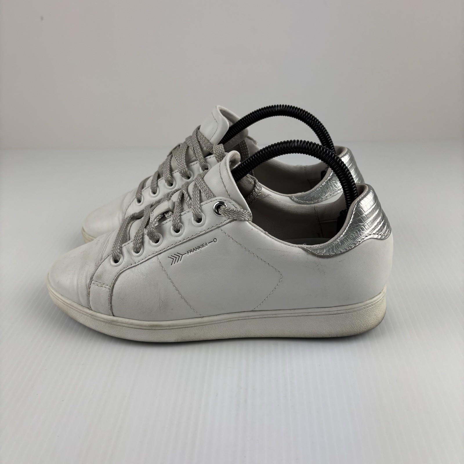 Frankie4 Jackie III Size 8 White Leather Comfort Shoes Designed In Australia