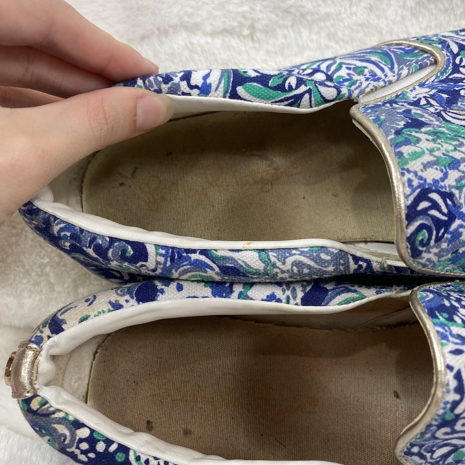 Lilly Pulitzer Julie sneaker Royal Purple 60 animals blue white slip ons size 10